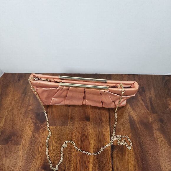 CHARMING TAILOR Clutch Evening Bag Elegant Pleated Satin Formal Blush Pink - Picture 2 of 9